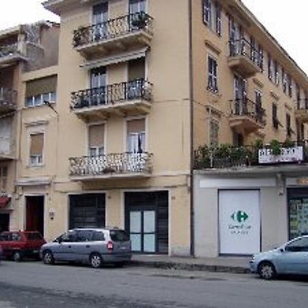 Albergo Villagrande Varazze Dış mekan fotoğraf